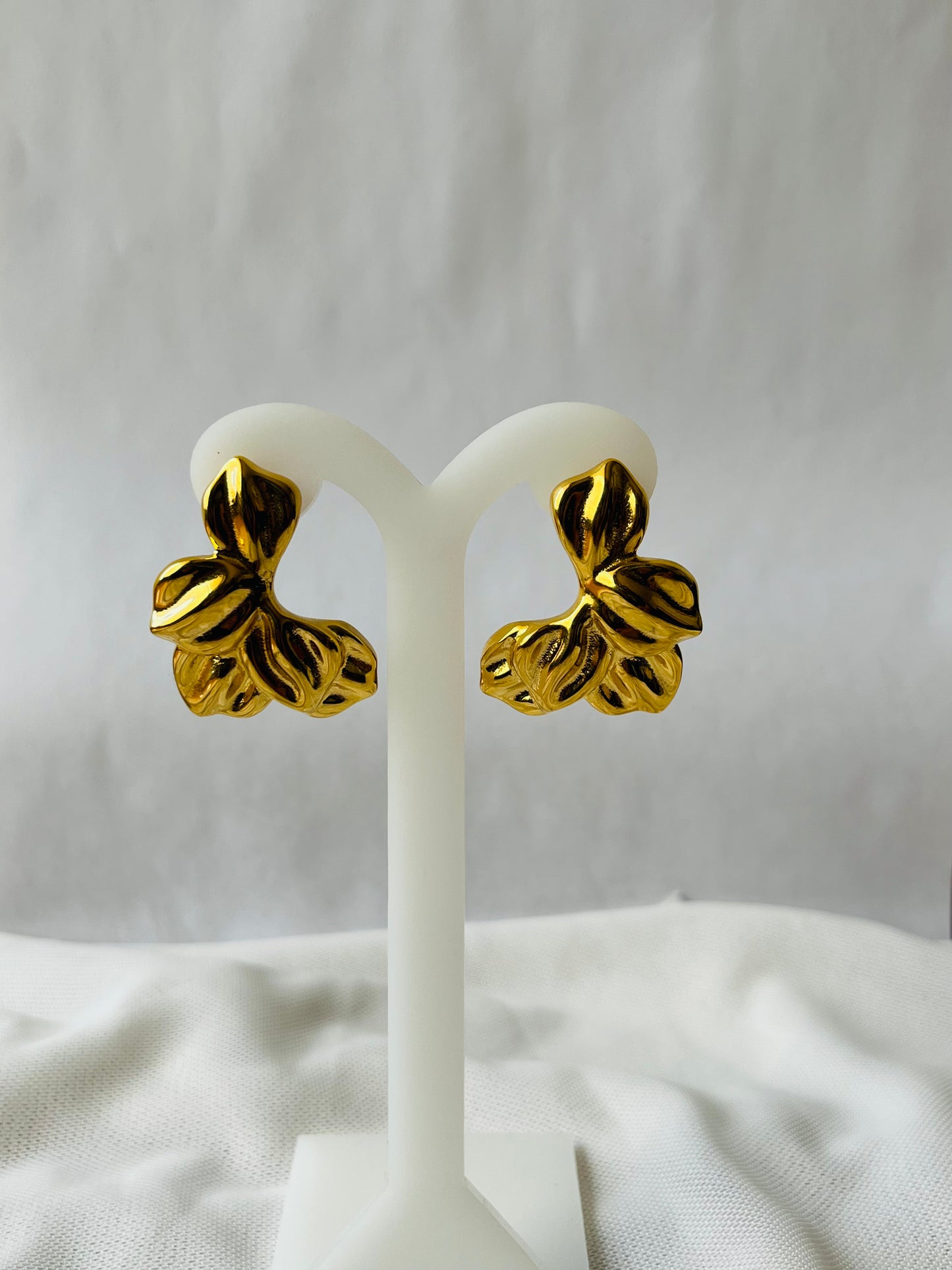 ARETES PETALO